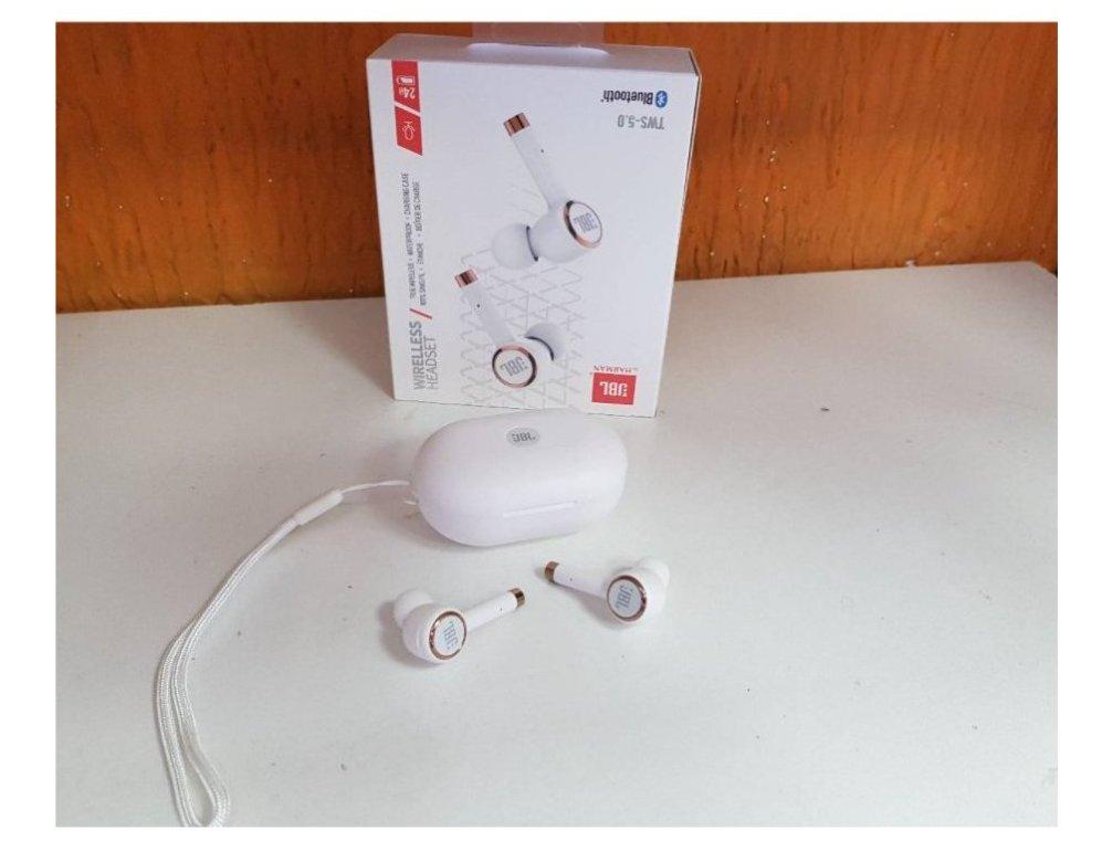 JBL slusalice odlican dizajn