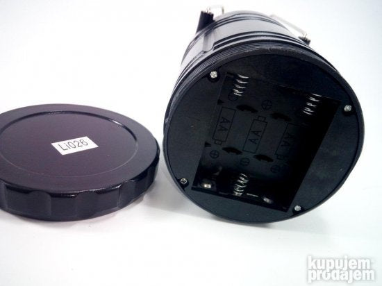 Kamp LED Lampa 3 AA crna