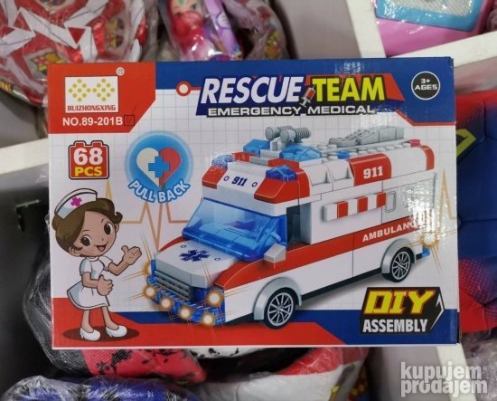 Kombi hitne pomoci od 68 delova