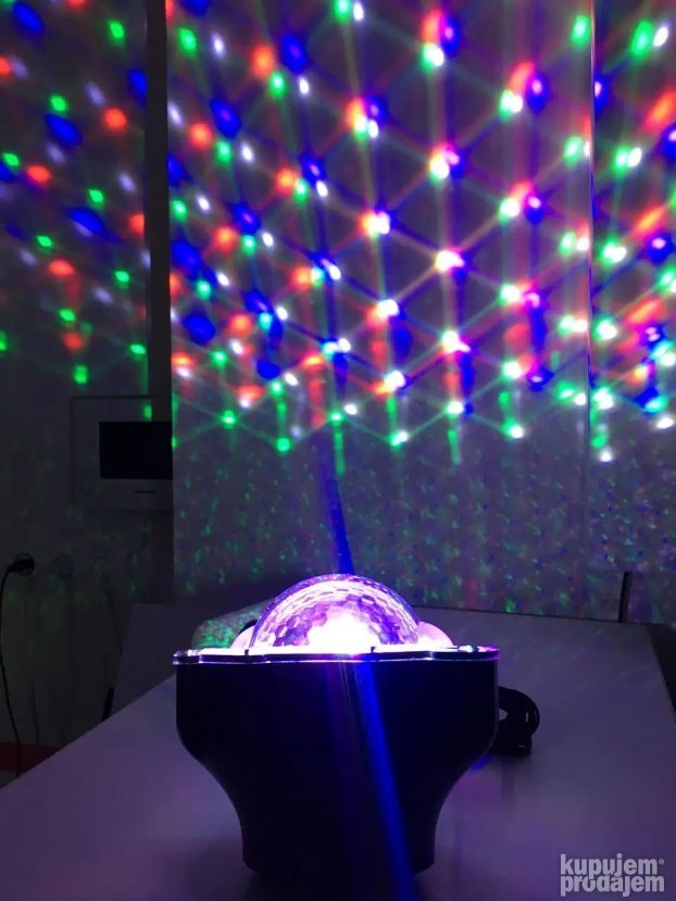 LED Laser za kucu i dvoriste PAHULJE Snezne