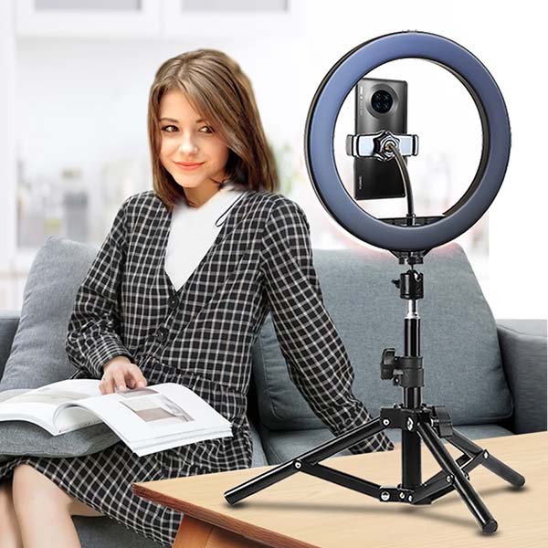 LED kruzno svetlo sa tronozac