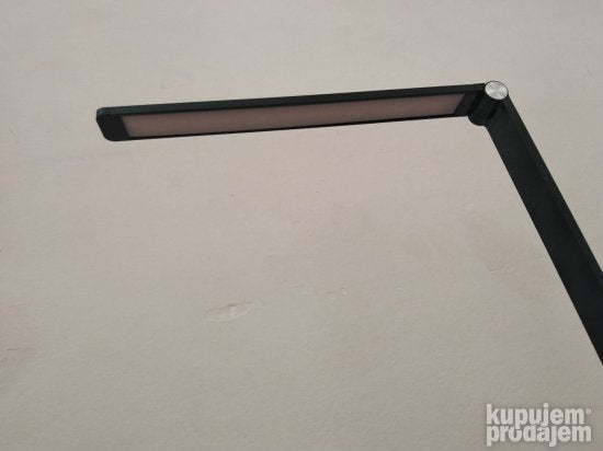 Lampa led stona novo