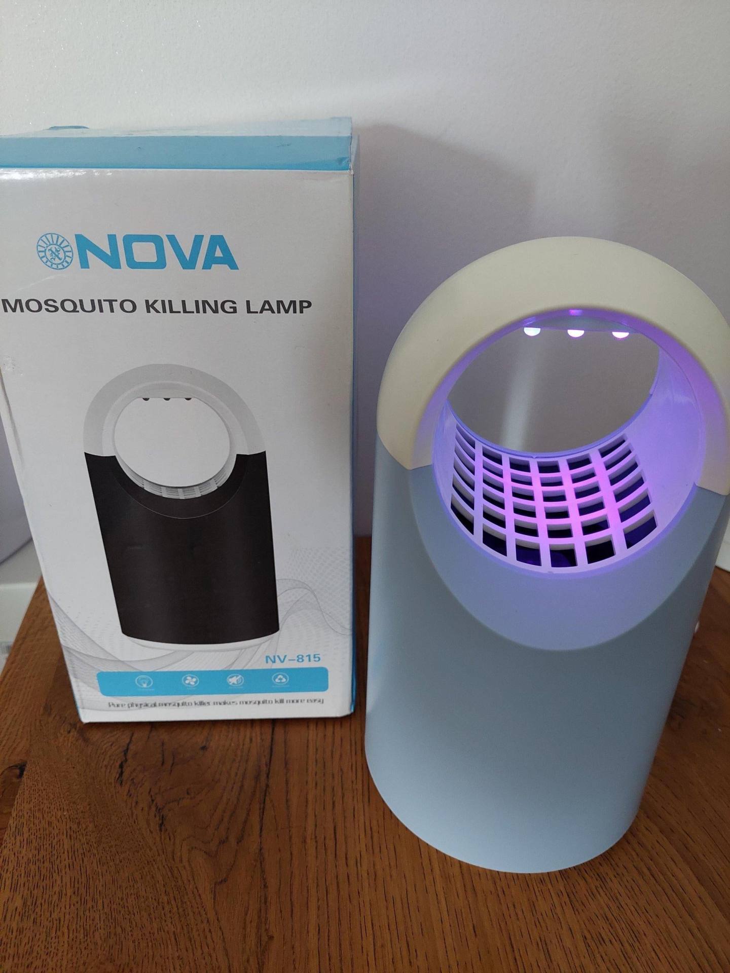 Lampa za komarce NOVA NV 815 Lampa protiv komaraca Lampa za komarce NOVA NV 815 Lampa protiv komaraca