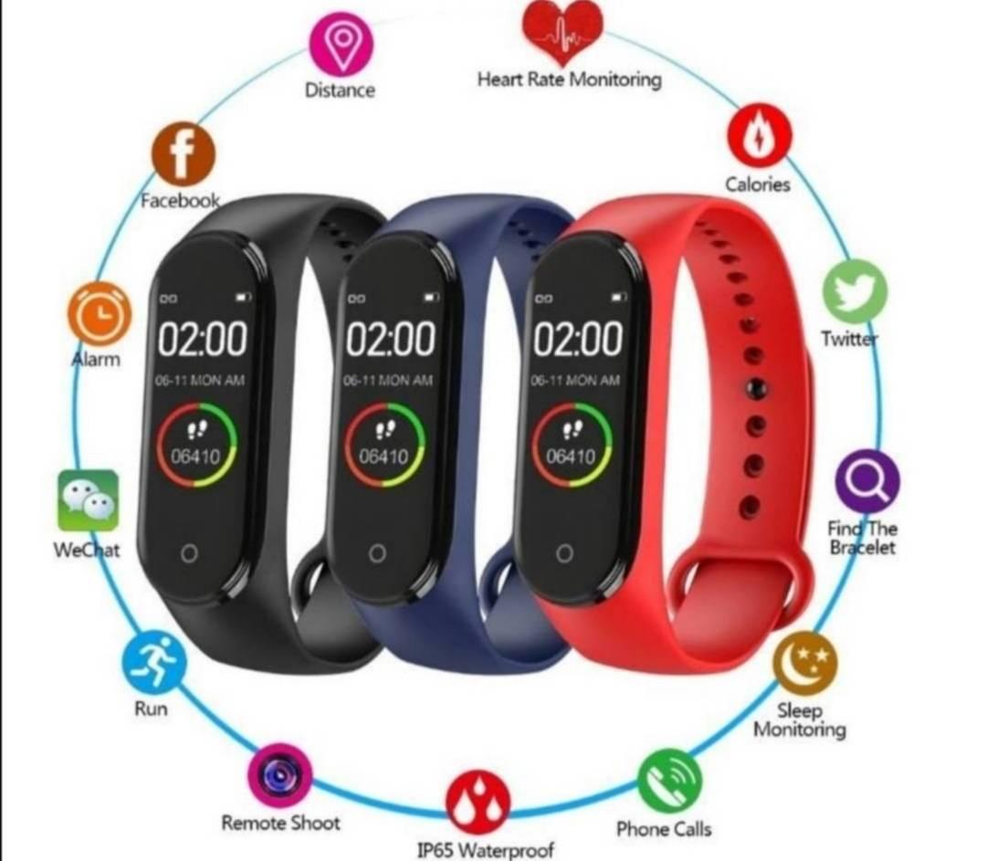 M4 Smart sat fitnes narukvica
