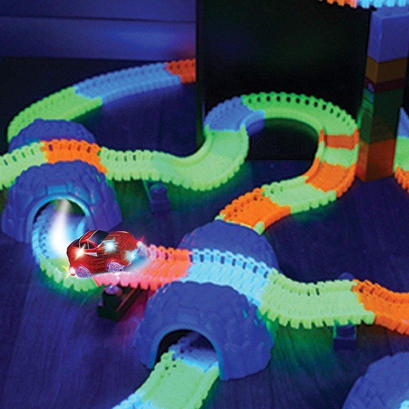 Magicna staza magic tracks 220 delova - Slika 3