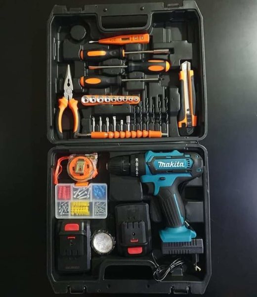 Makita Aku busilica srafilica 128V
