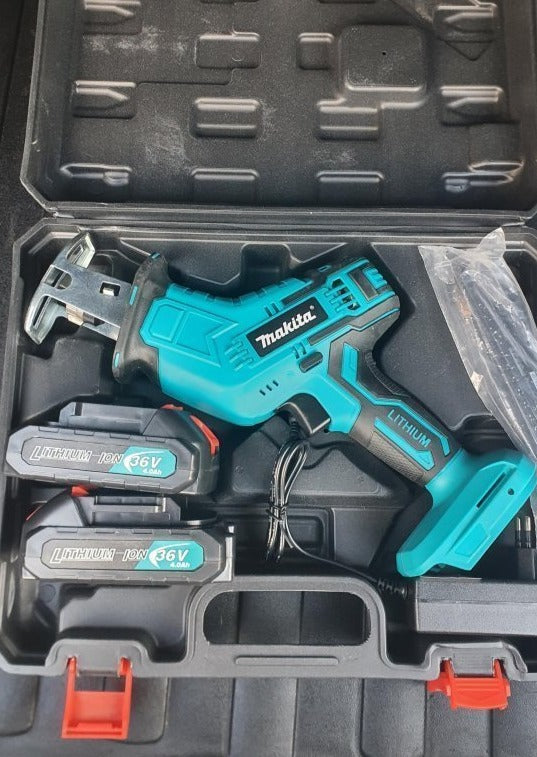 Makita aku testera lisicarka 48v dve baterije i 4 testere