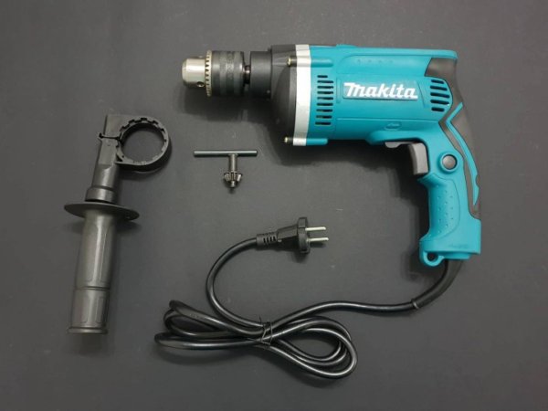 Makita busilica 1200W