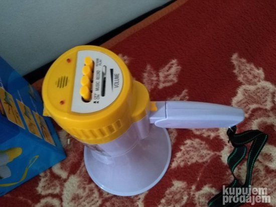 Megafon novo