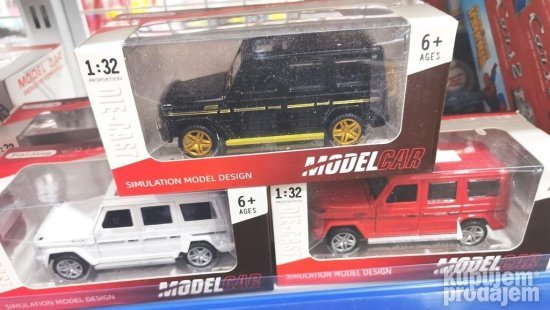 Mercedes G Klasa skala 1 32 rade farovi CRNI CRVENI BELI
