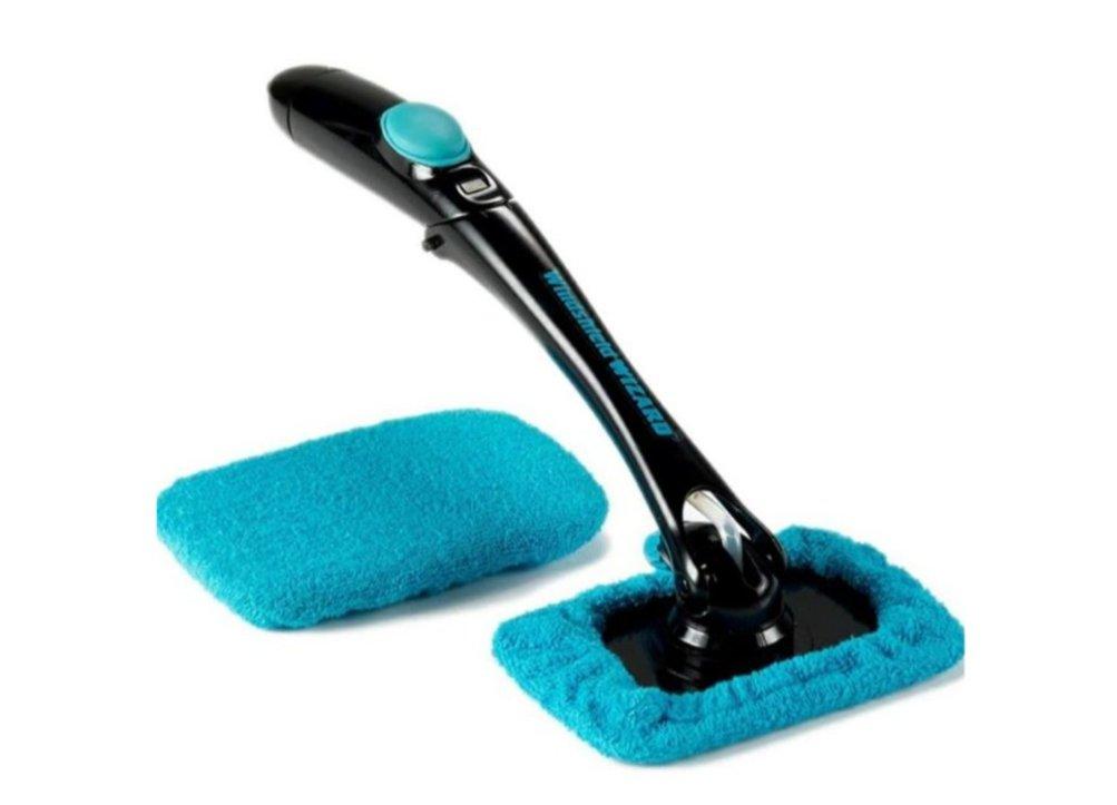 Mikrofiber cistac za vetrobransoferku i prskalica Mikrofiber cistac za vetrobransoferku i prskalica