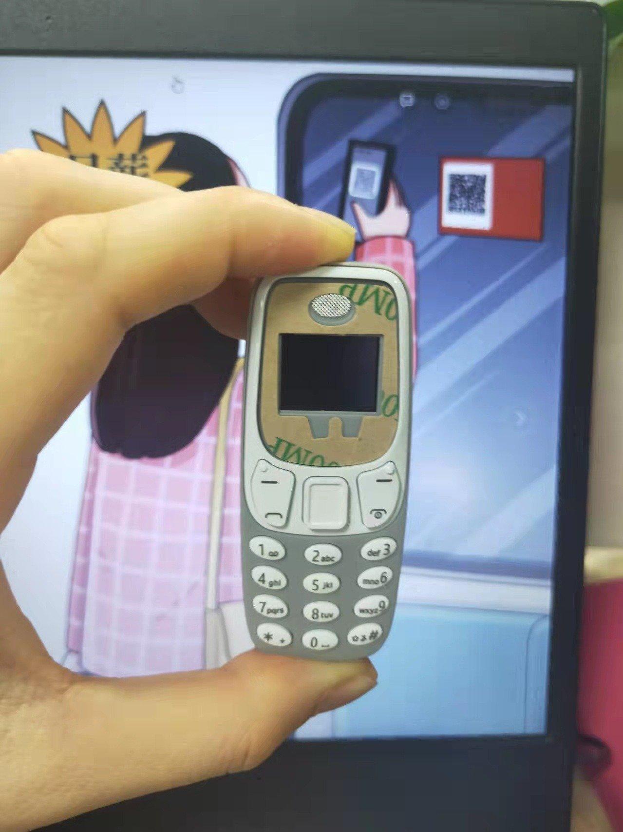 Mini Nokia BM10 Nokia Mini 2 sim kartice Mini Nokia BM10 Nokia Mini 2 sim kartice