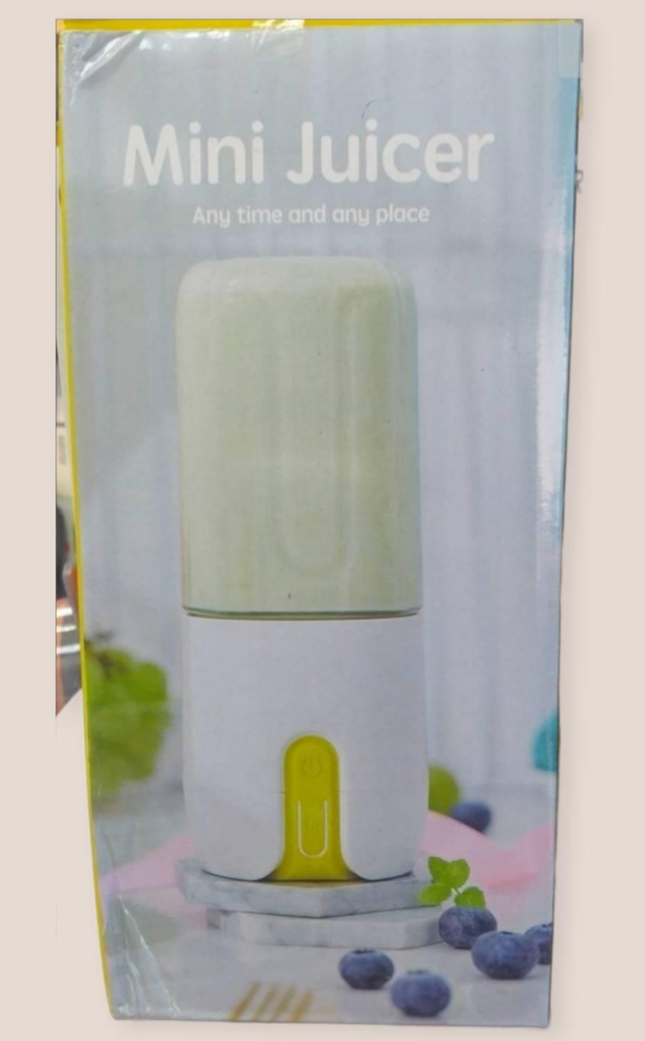 Mini blender za poneti Mini blender za poneti