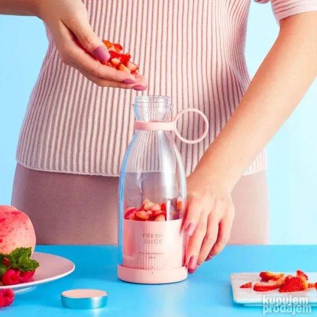 Mini blender za voce prenosivi