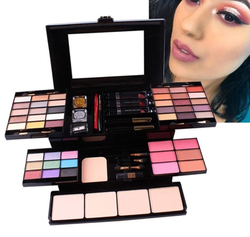 Miss Rose set sa profi sminkom