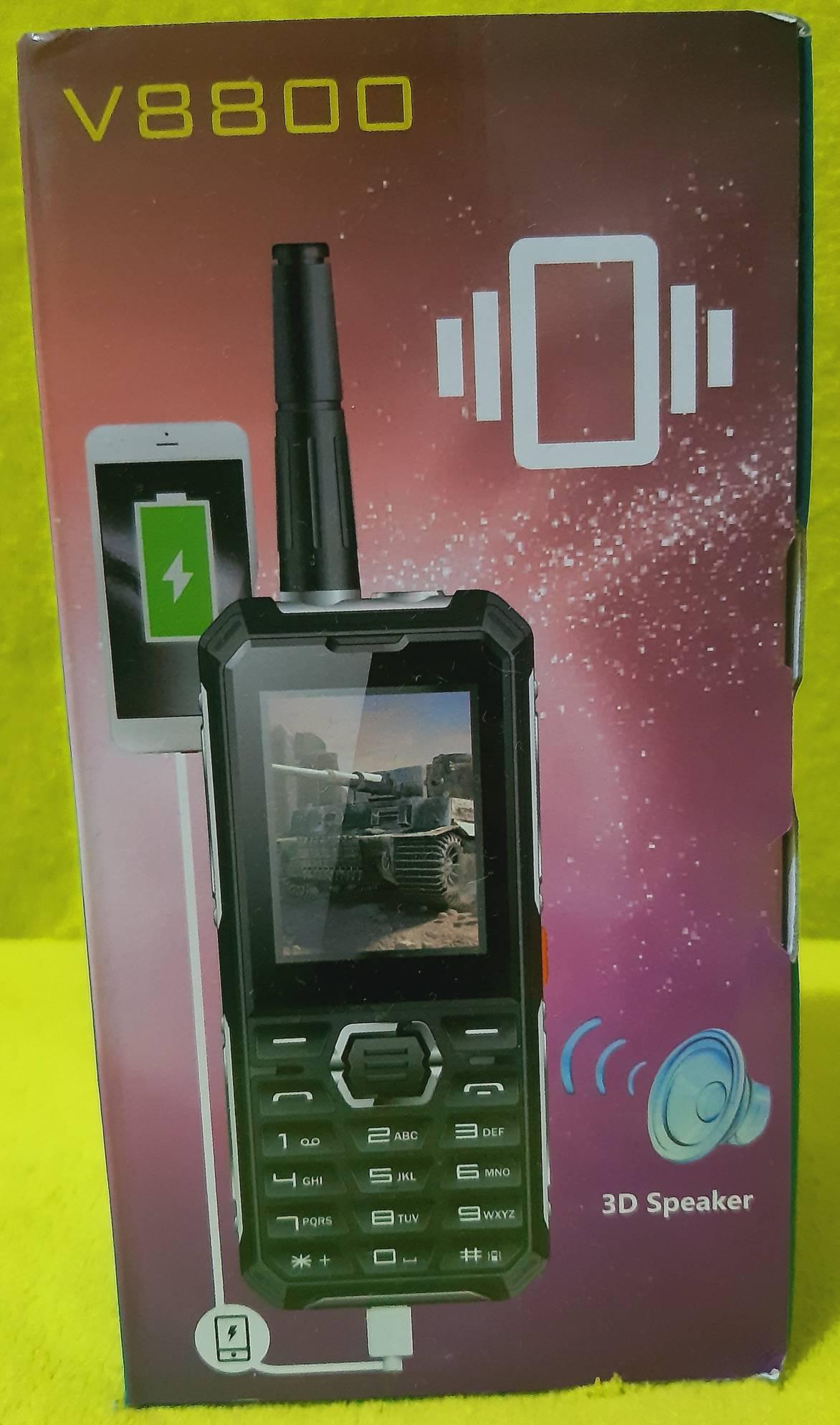 Mobilni telefon V8800 dual sim Land Rover Mobilni telefon V8800 dual sim Land Rover