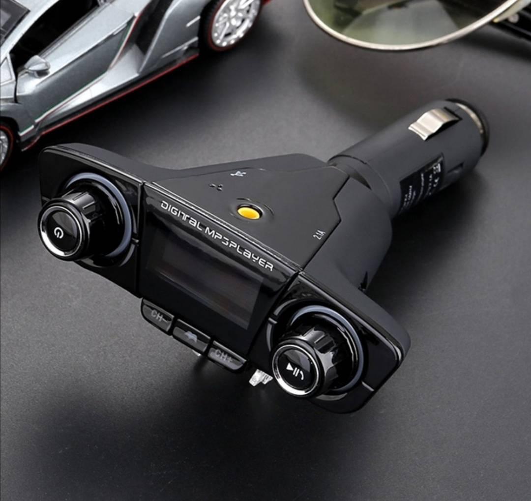 Napredni transmiter za auto BT06