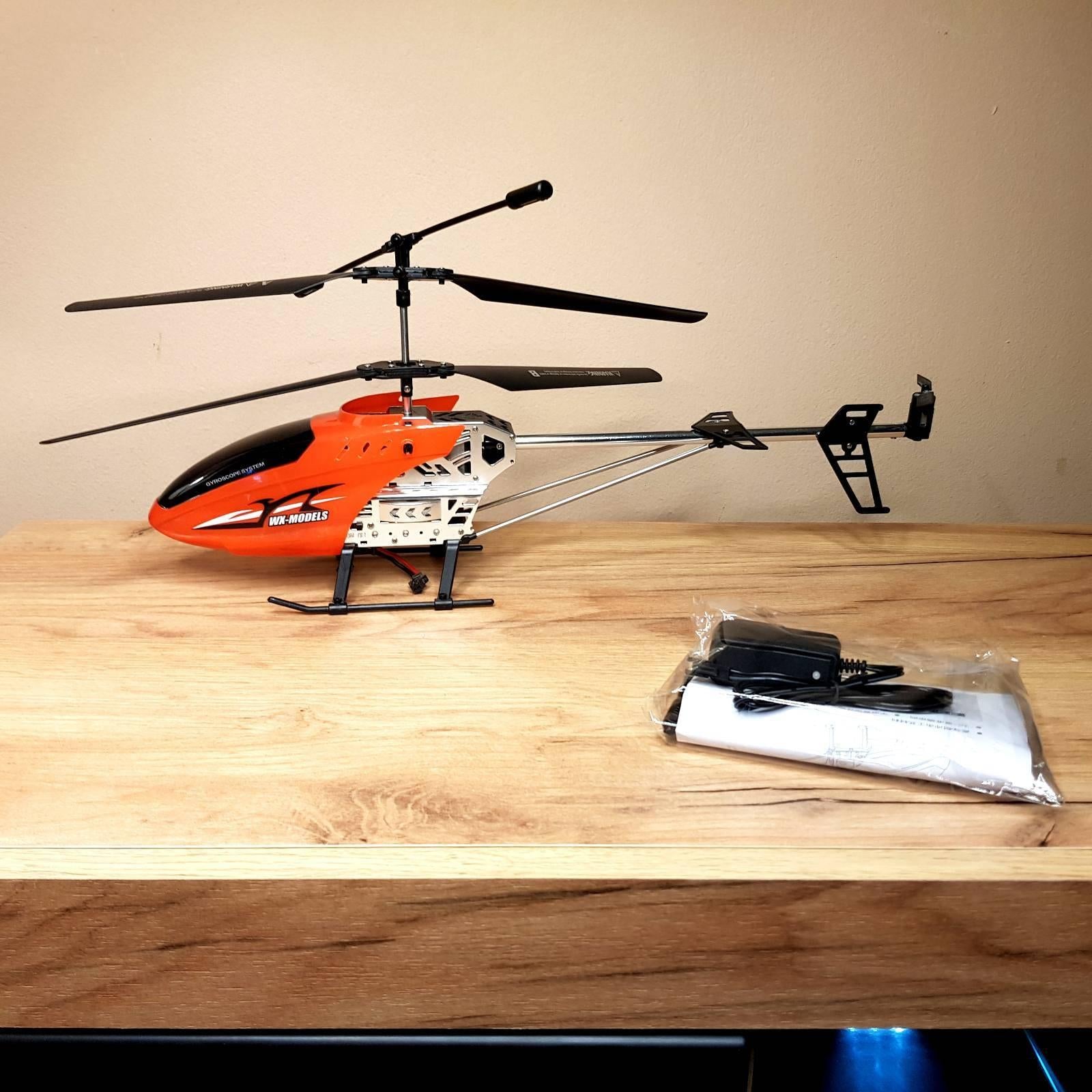 Ogroman helikopter na daljinsko upravljanje