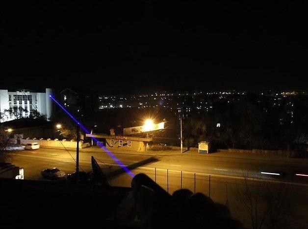 Plavi laser najjaci model sa dodacima zvezdano nebo