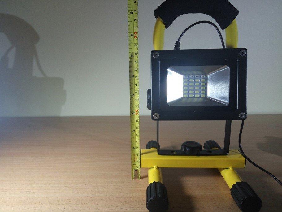 Prenosivi led reflektori 10 i 30 w mobilni reflektori Prenosivi led reflektori 10 i 30 w mobilni reflektori - Slika 4