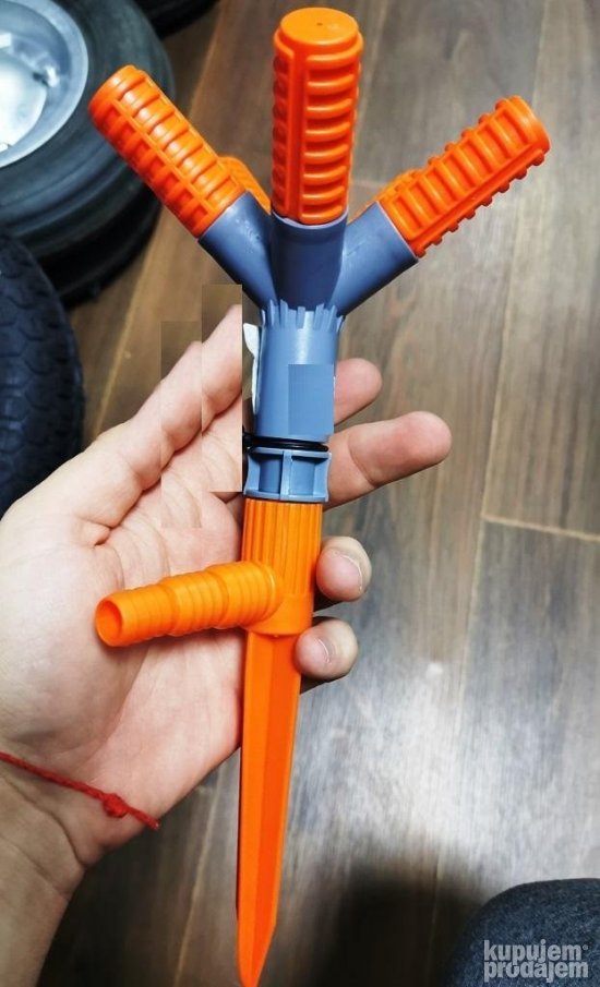 Prskalica za travnjak Plasticna Sa 5 rasprsivaca
