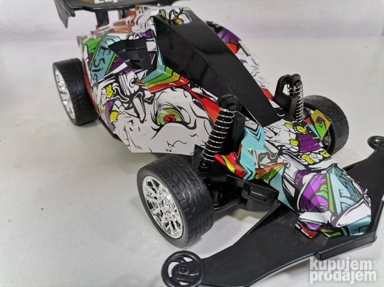 RC formula sa dizajnom marvelovih junaka