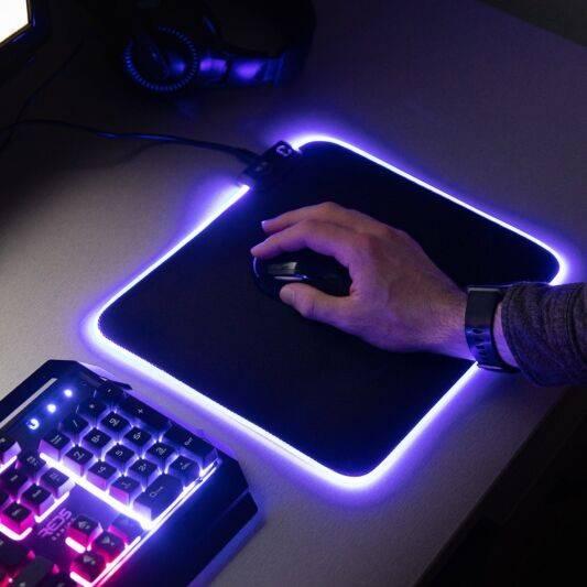 RGB podloga za mis