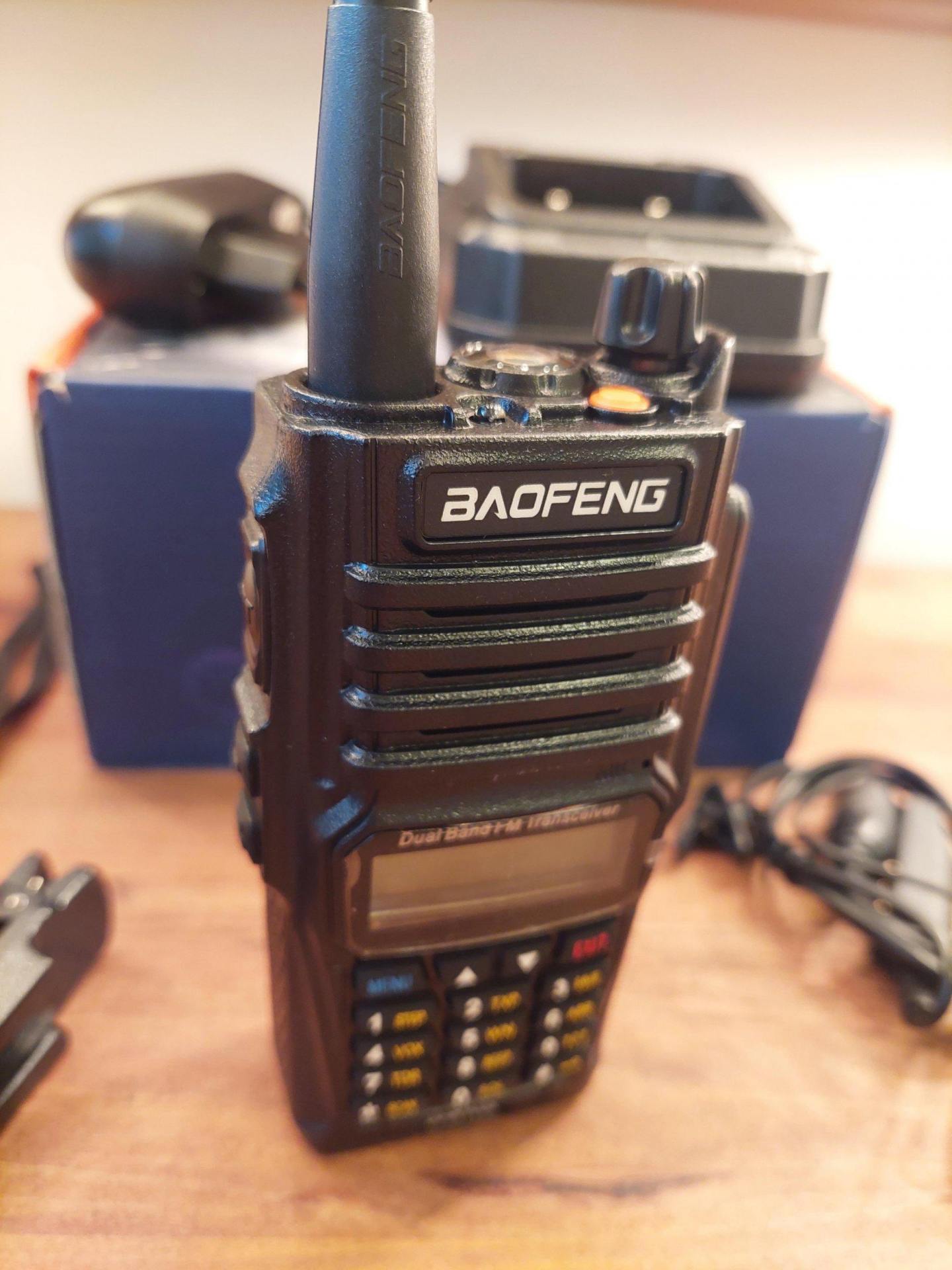 Radio stanica Baofeng UV 9R PLUS 15W vodootporana dual band - Slika 8