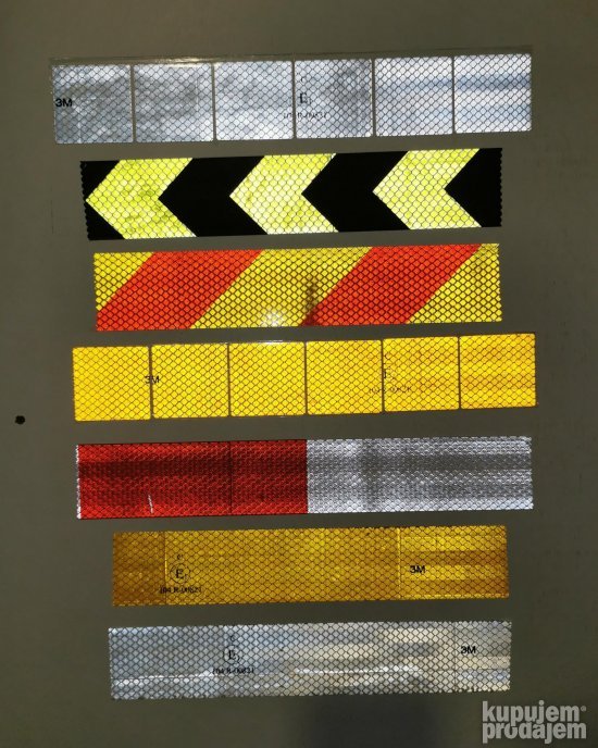 Reflektujuce folije vise modela na metar