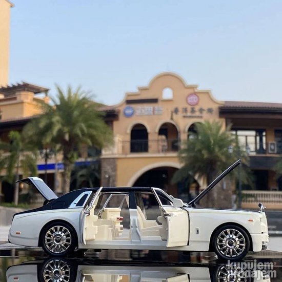 Rolls Royce phantom metalni muzicki beli - Slika 3