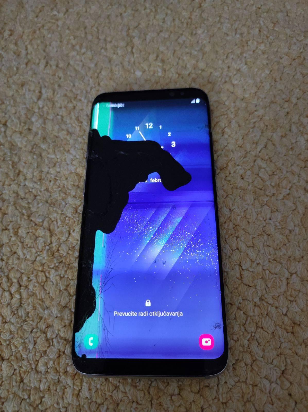 Samsung Galaxy S8 64GB ostecen ekran Samsung Galaxy S8 64GB ostecen ekran