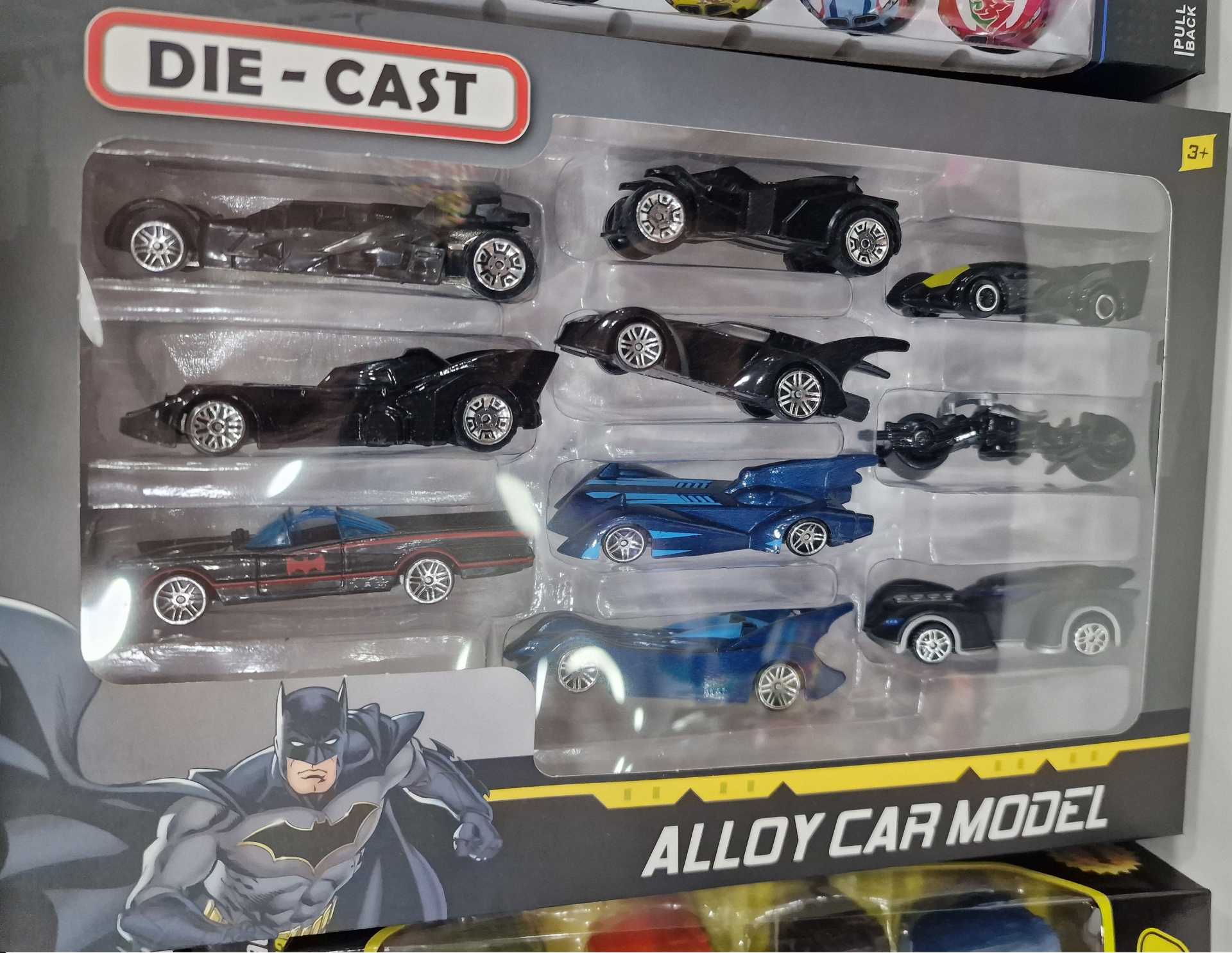 Set Mini BATMOBILE Autica 10 Komada DC Strip - Slika 3