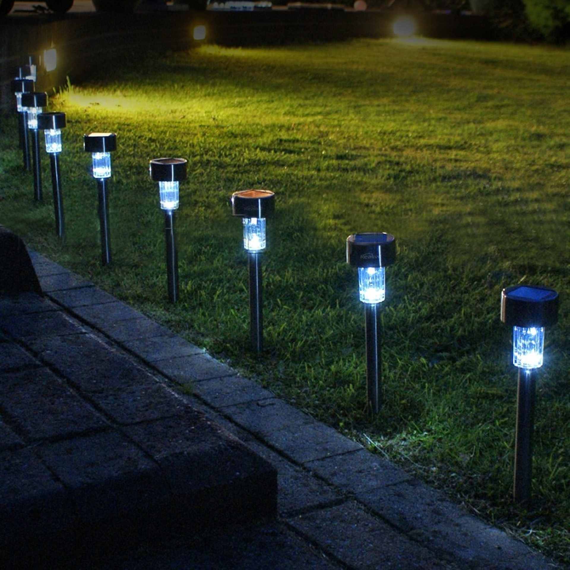 Set od 6 SOLARNIH bastenskih LED lampi - Slika 9
