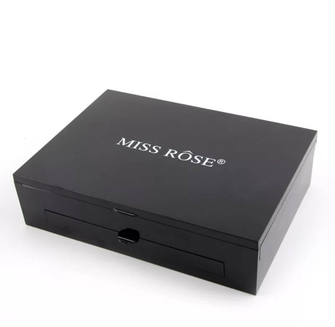 Set sminka palete Miss Rose Set sminka palete Miss Rose