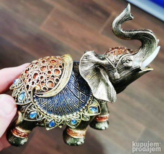 Slon figura MANJI