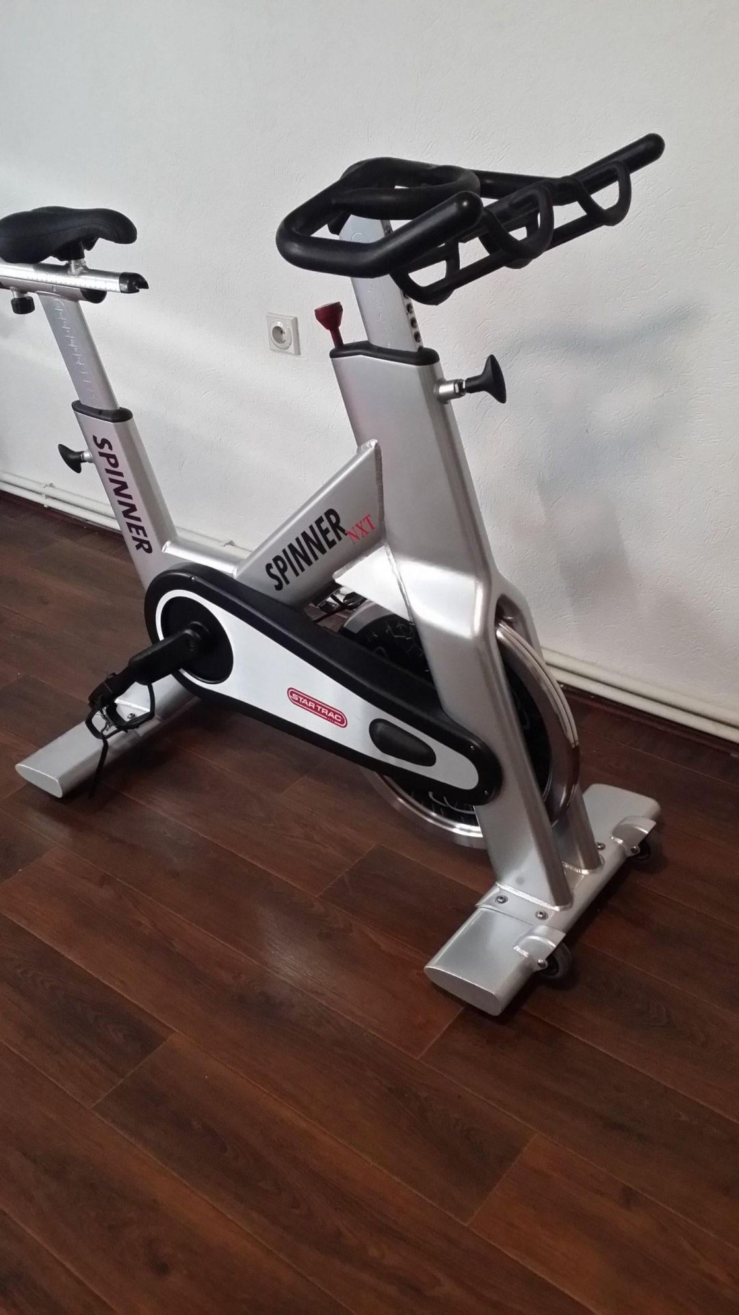 Sobni bicikl spiner Star Trac NXT spinning bike Sobni bicikl spiner Star Trac NXT spinning bike - Slika 4