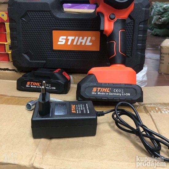 Stihl Aku testera 36v i dve baterije lancana testera