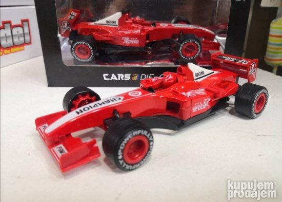 Trkacka formula F1 crvena