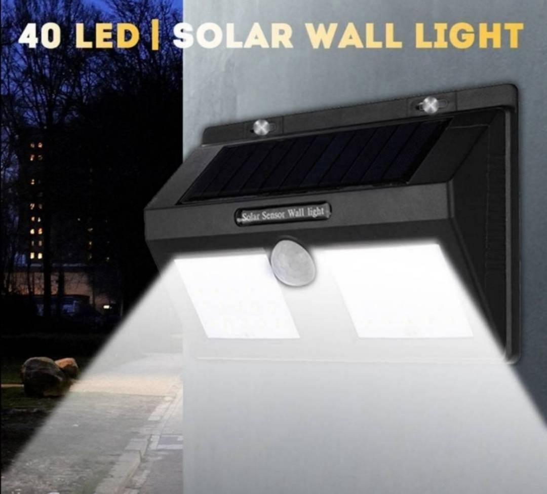 Veci solarni reflektor manji je 999 Veci solarni reflektor manji je 999