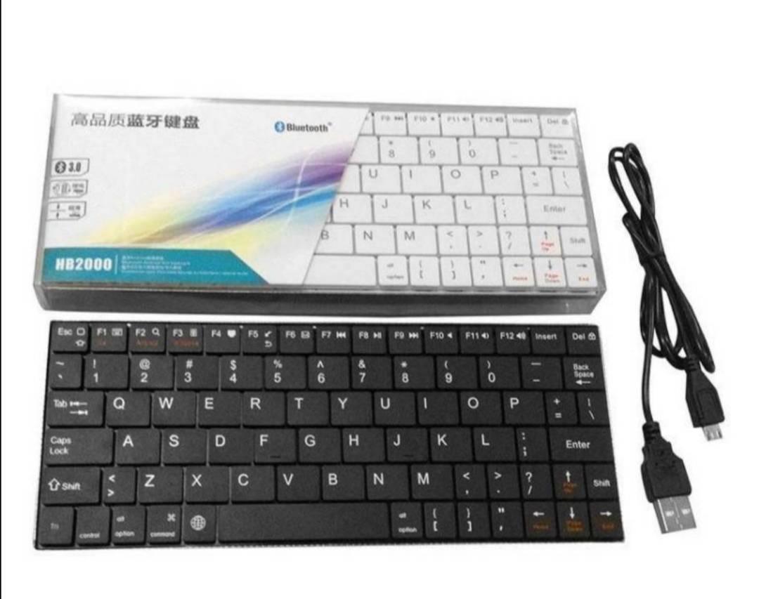 Veoma lepa i elegantna tastatura sa alu kucistem Veoma lepa i elegantna tastatura sa alu kucistem - Slika 2