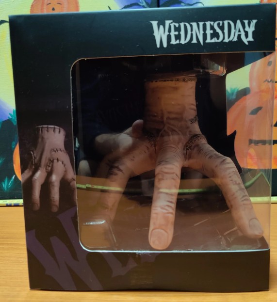 Wednesday Addams Thing Gumirana Ruka u Prirodnoj Velicini